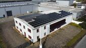 Foto - Gewerbehalle mit Außenanlagen im Renommierten Verler Gebiet