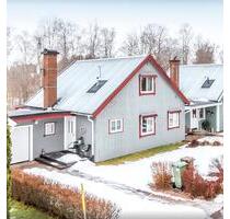 Stadtrand Haus am See in Schweden - Berg