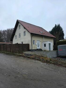 Foto - Haus zu Vermieten - 900,00&nbsp;EUR Kaltmiete, ca.&nbsp; 100,00&nbsp;m&sup2;
