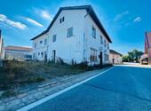 Foto - Renovierungsbedürftige Haus in Obergrafendorf-Roßbach zu