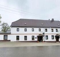 Renommierter Gasthof mit Saal, Wohnungen & 2.738 m² Grundstück - Reichenbach im Vogtland