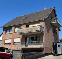 Merten charmante Dachgeschosswohnung mit Balkon - Bornheim