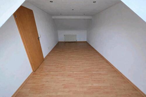 Foto - 2 Zimmer Dachgeschoßwohnung in Schiffweiler