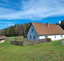 Freistehendes Einfamilienhaus in ruhiger Lage - Falkenstein/Vogtland