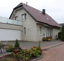 Familienfreundliches Einfamilienhaus mit Doppelgarage und Garten - Westerkappeln