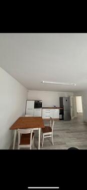Foto - 3 Zimmer Wohnung zu vermieten - 1.100,00 EUR Kaltmiete,