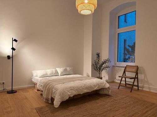 Foto - Bezugsfreie + renovierte Wohnung in Berlin-Schöneberg