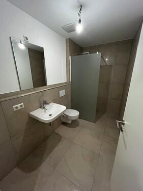 Foto - 60qm – 3 Zimmer – Erstbezug nach Kernsanierung – Zentrale Lage