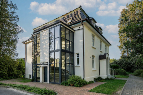 Foto - Repräsentative Wohnung Jugendstilvilla Reinbek mit 1000 qm Garten