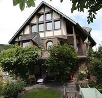 Haus mit Charakter, Moselblick, großem Grundstück und Naturpool - Bruttig-Fankel
