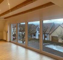 Loftartige Wohnung, Balkon & Carport - Nordheim vor der Rhön