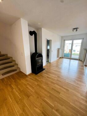 Foto - Großzügiges Reihenmittelhaus in Dittelbrunn zu vermieten