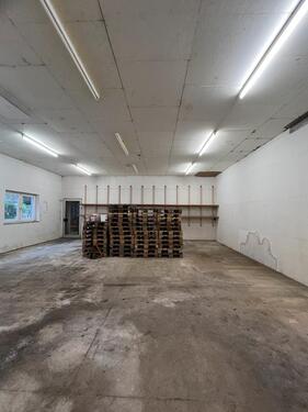 Foto - Lagerhalle in 25358 zu vermieten - 106m² - 4,25€m²