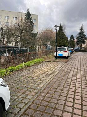 Foto - Parkplatz in ruhiger Lage in 01219 zu vermieten