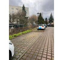 Parkplatz in ruhiger Lage in 01219 zu vermieten - Dresden Prohlis
