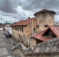 Sanierungsbedürftige Immobilie mit historischem Charme - Alzey