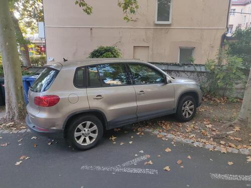 Foto - ParkplatzStellplatz in Würzburg Erthalstraße ab 01.10. frei