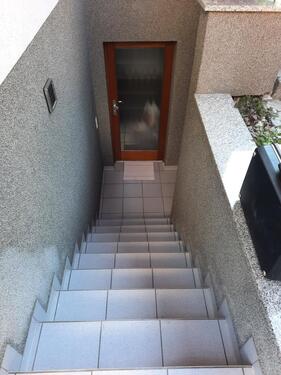 Foto - Helle 2 Zimmer Single Wohnung im Souterrain zu vermieten