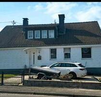 Einfamilienhaus in Waldbröl - 1.700,00&nbsp;EUR Kaltmiete, ca.&nbsp; 150,00&nbsp;m&sup2; in Waldbröl (PLZ: 51545)