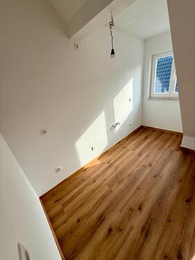 Foto - Etagenwohnung in Weisenheim am Sand zur Miete