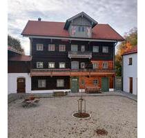 Traumhafte Wohnung - 900,00&nbsp;EUR Kaltmiete, ca.&nbsp; 85,00&nbsp;m&sup2; in Haarbach (PLZ: 94542)