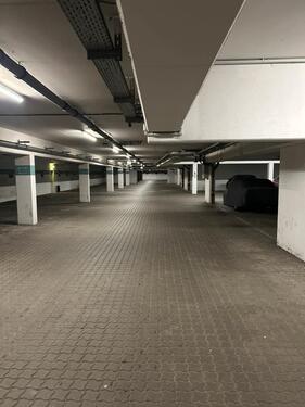 Foto - Tiefgaragenstellplatz in Regensburg (Grunewaldstraße) – Ab 01.04.