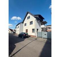 Schöne renovierte 1-ZI Wohnung im (1-OG) in Mainhausen