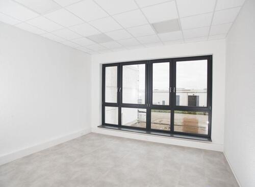 Foto - 185m² Praxis, - Büro- oder Ausstellungsfläche in Hürth zu vermieten. Sehr gute, moderne Ausstattung.