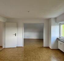 Traumhafte Dachgeschosswohnung mit Blick über Saarbrücken