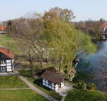 Fachwerkhaus im Ortskern Lohne mit Blick auf Lohner Teich - Bad Sassendorf