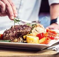 Etablierte Gastronomiefläche in Wuppertal zu vermieten – Parkplätze, brauereifrei & möbliert