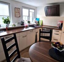 Großzügige Dachgeschoßwohnung mit 2 Bädern+Gartennutzung - Breitenbrunn/Erzgebirge