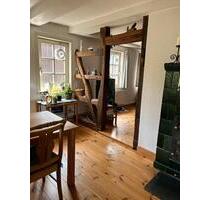 5-Zimmerwohnung bei Bedarf mit Scheune und Acker zu vermieten - Braunschweig Timmerlah-Geitelde-Stiddien