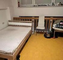 zwei Zimmer sind zur Untermiete in Kassel verfügbar