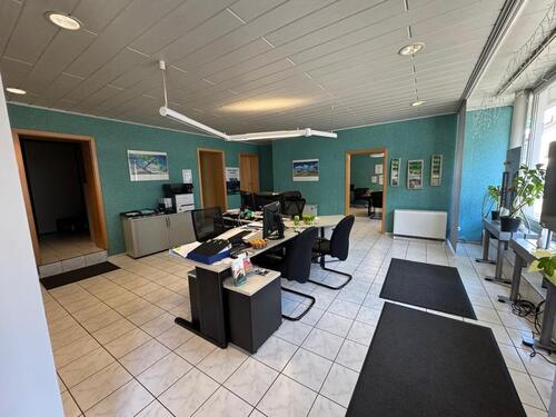 Foto - Gewerbefläche mit Büro-Empfangsbereich in Burgbrohl zu vermieten
