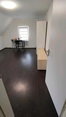 Foto - WG Zimmer in Stuttgart Rohracker Hedelfingen voll möbliert