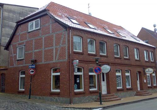 Foto - Provisionsfreies Mehrfamilienhaus in Zentrum von Crivitz Faktor12