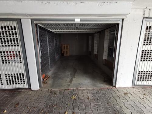 Foto - PKW Garage Stellplatz zur Vermietung, abschließbar.RV Weststadt