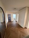 Foto - Top renovierte 3-Zimmer-Dachgeschosswohnung zu vermieten