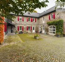 Repräsentatives Anwesen mit 13 Zimmern und Einbauküche, in der Nähe von Limburg - Elbtal