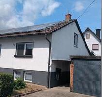 Haus Bungalow in Fürth am Berg - 220.000,00&nbsp;EUR Kaufpreis, ca.&nbsp; 140,00&nbsp;m&sup2; in Neustadt bei Coburg (PLZ: 96465)
