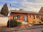 Foto - Freistehender Bungalow mit garage in ruhiger wohnlage mit garten