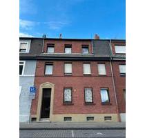 Eschweiler-Zentrum! Sanierte 2-Zi.-Wohnung