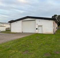 Halle zu vermieten - 1.100,00&nbsp;EUR Kaltmiete, ca.&nbsp; 280,00&nbsp;m&sup2; in Delbrück (PLZ: 33129)