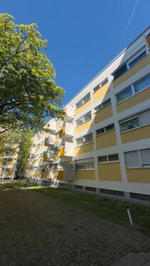 Foto - Leere, 2 Zimmerwohnung zum sofortigen Selbstbezug