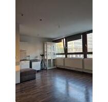 Wohnung Miete pro Monat - 650,00 EUR Kaltmiete, in Düsseldorf (PLZ: 40210) Stadtmitte