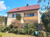 Foto - Großes Haus in ROTH mit Doppelgarage und großem Garten; PRIVAT