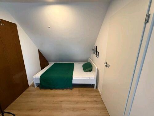 Foto - Dachgeschoßwohnung in Krefeld zur Miete