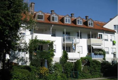 Foto - Von privat: Ruhige und helle 2-Zimmer-Wohnung in Puchheim-Bahnhof
