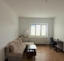 Helle 2-Zimmer-Wohnung im Finsterwalde ab 1. Mai – möbliert